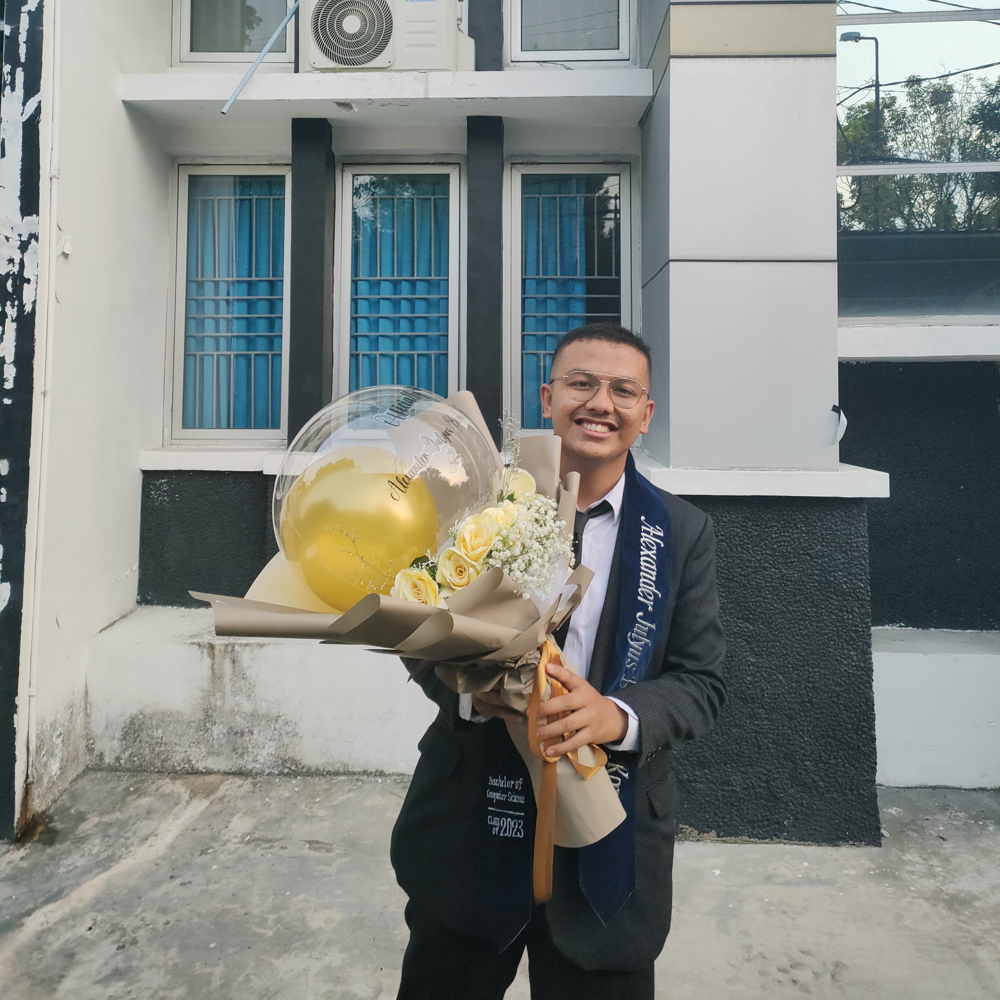 Braxton - Personal Portfolio & Resume HTML Template Avatar